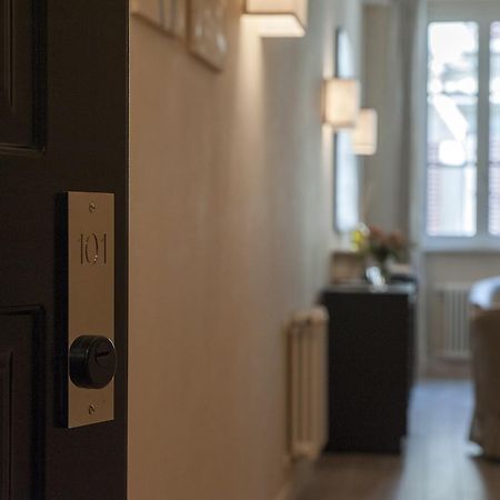 Gold Ognissanti Suite Флоренция Номер фото